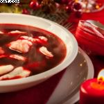Christmas red borscht with meat filled dumplings